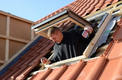 Pose de fenêtres de toit Velux à Ampuis